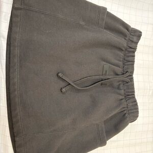 ESSENTIALS FEAR OF GOD BLACK FLEECE MINI SKIRT